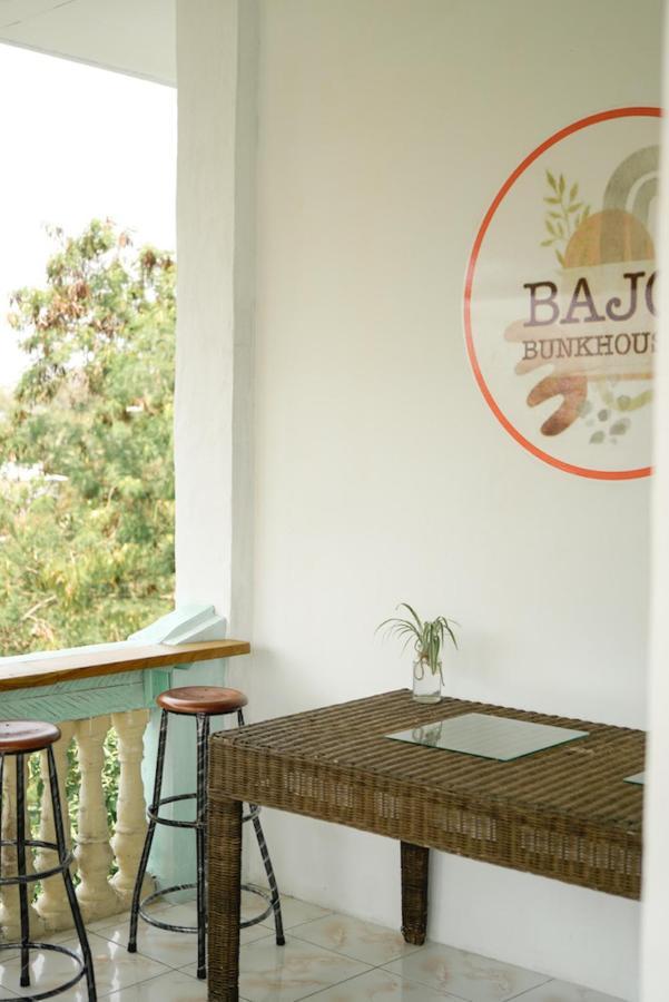 Bajo Bunkhouse Hostel Labuan Bajo Exterior foto